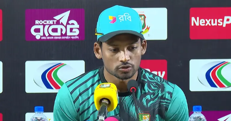 বাংলাদেশ ক্রিকেট দলের অধিনায়ক নাজমুল হোসেন শান্ত